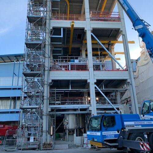 photo-1610445619383-e6c5de48c249